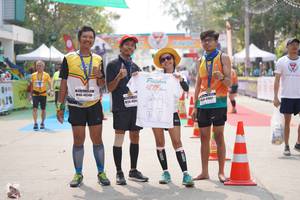 BIB: 42195, 48348, 47661
                            <button type="button" onclick="openModal(8704801)" class="btn btn-primary btn-sm float-right btn-popup" data-toggle="modal" data-target=".modal-high-quality">
                        <i class="fas fa-shopping-cart"></i> Add to Cart
                    </button>
                                            <button type="button" onclick="isThisMe(8704801, true)" class="btn btn-success btn-sm float-right btn-popup btn-isme hidden" data-toggle="tooltip" data-placement="bottom" title="นี่คือรูปของคุณใช่ไหม คลิกที่นี่เพื่อเอาเข้าอัลบั้ม">
                        <i class="fas fa-plus"></i> Add to album
                    </button>
                    <button type="button" onclick="isThisMe(8704801, false)" class="btn btn-warning btn-sm float-right btn-popup btn-isnotme hidden">
                        <i class="fas fa-ban"></i> Remove from album
                    </button>